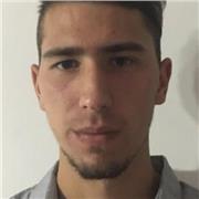 Doy clases de educación física para adultos